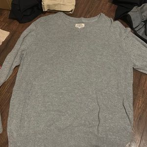 grey vneck sweatshirt